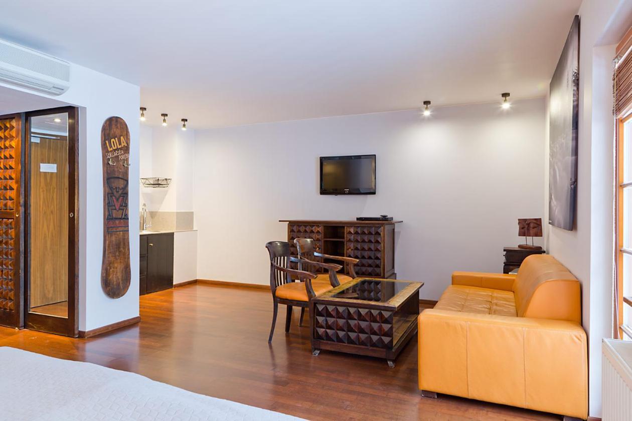 שצ'קלארסקה פוראובה Apartamenty Lola מראה חיצוני תמונה